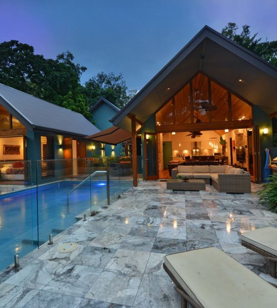 Sea Pavilion - Port Douglas - exterior pool